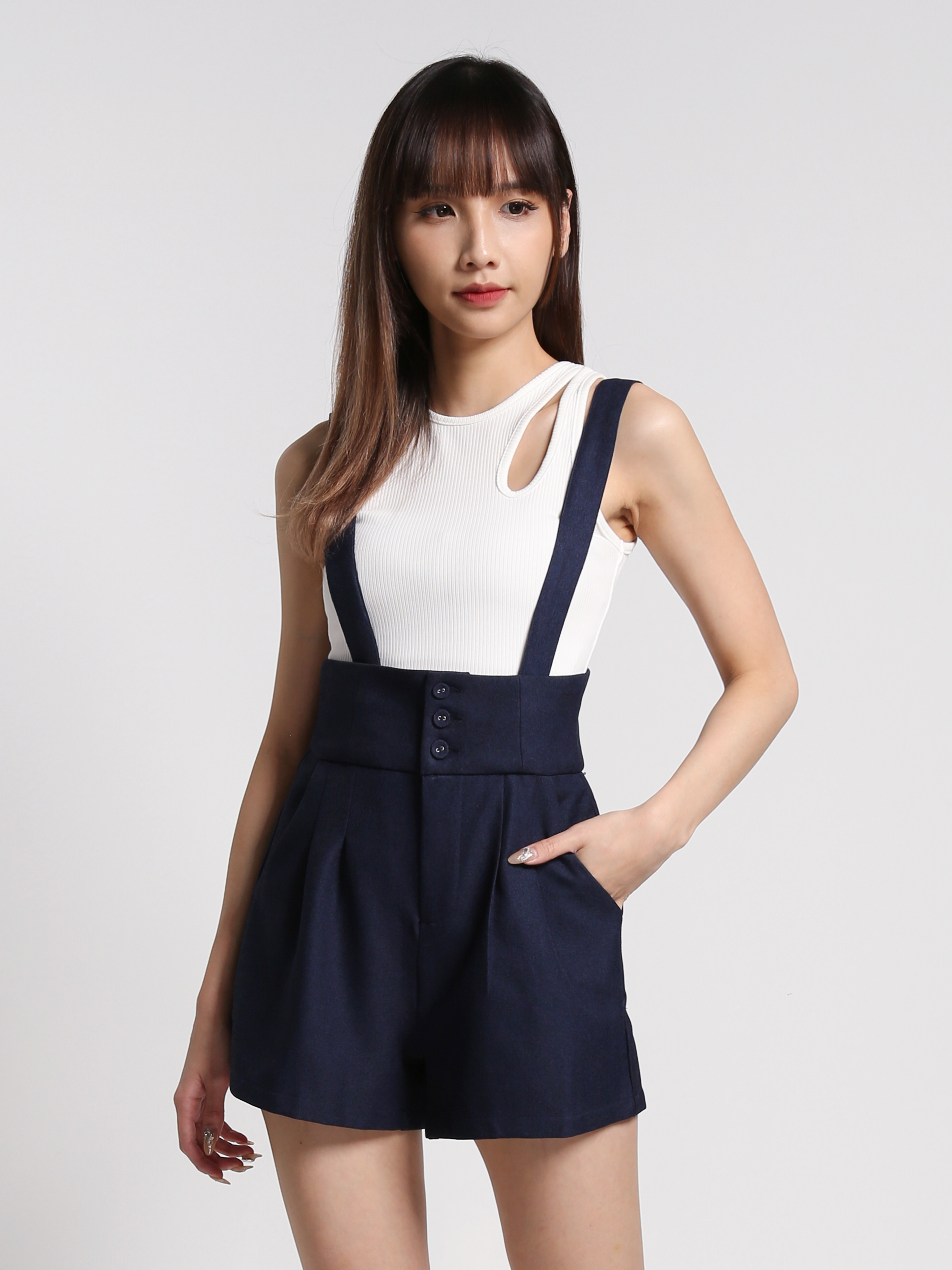 Front Button Pleated Short Pant 27115