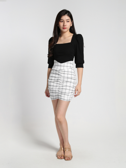 High Waist With wrinkled Skirt 27370