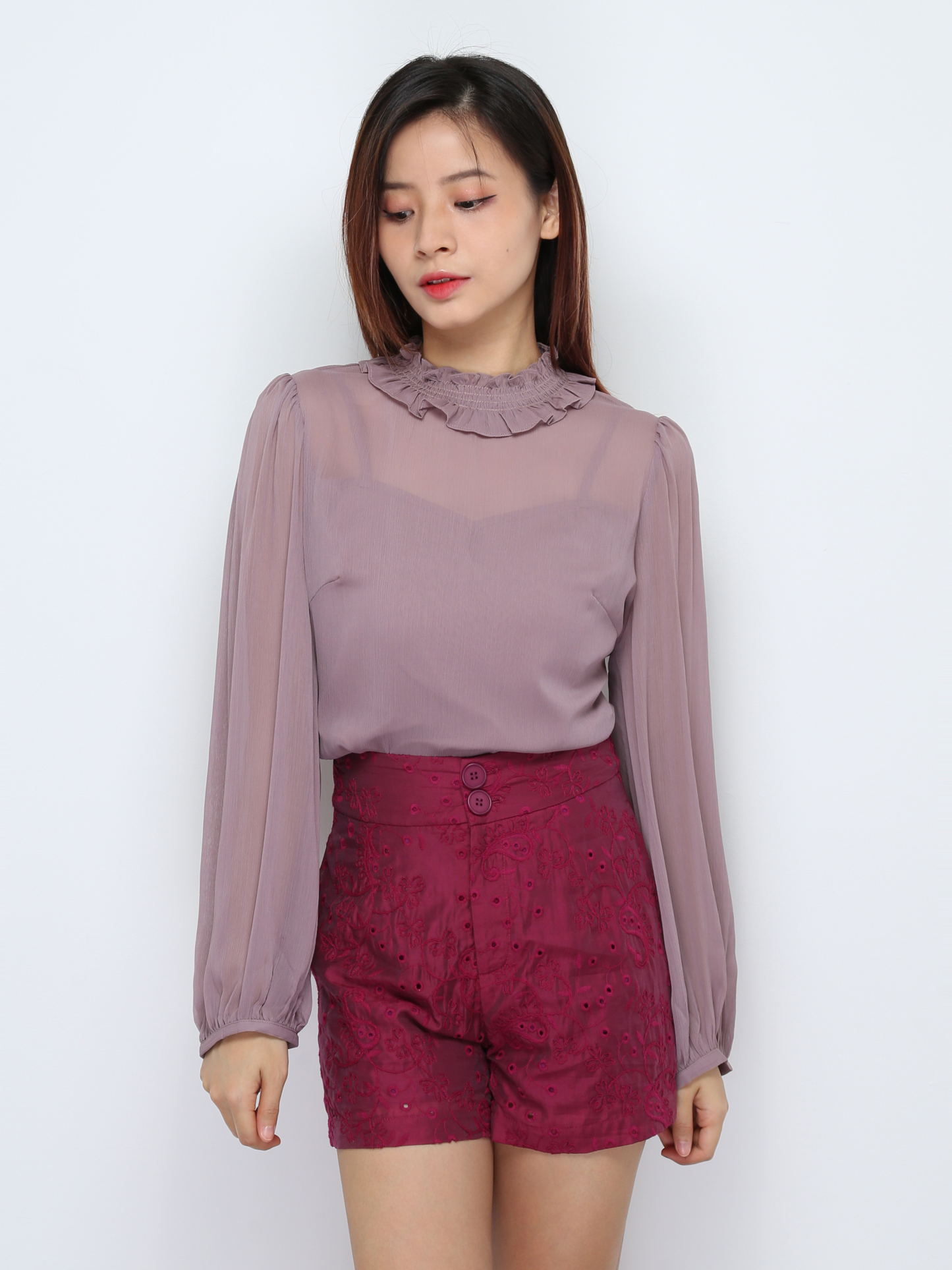 High Waist Eyelet Short Pants 28011