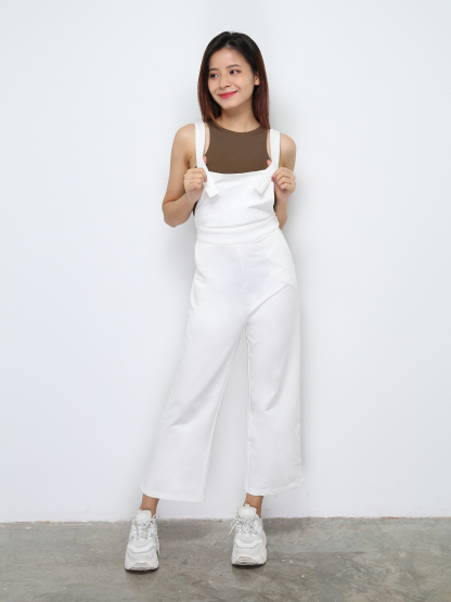 Plain Side Pocket With  Button Jumpsuit 27644