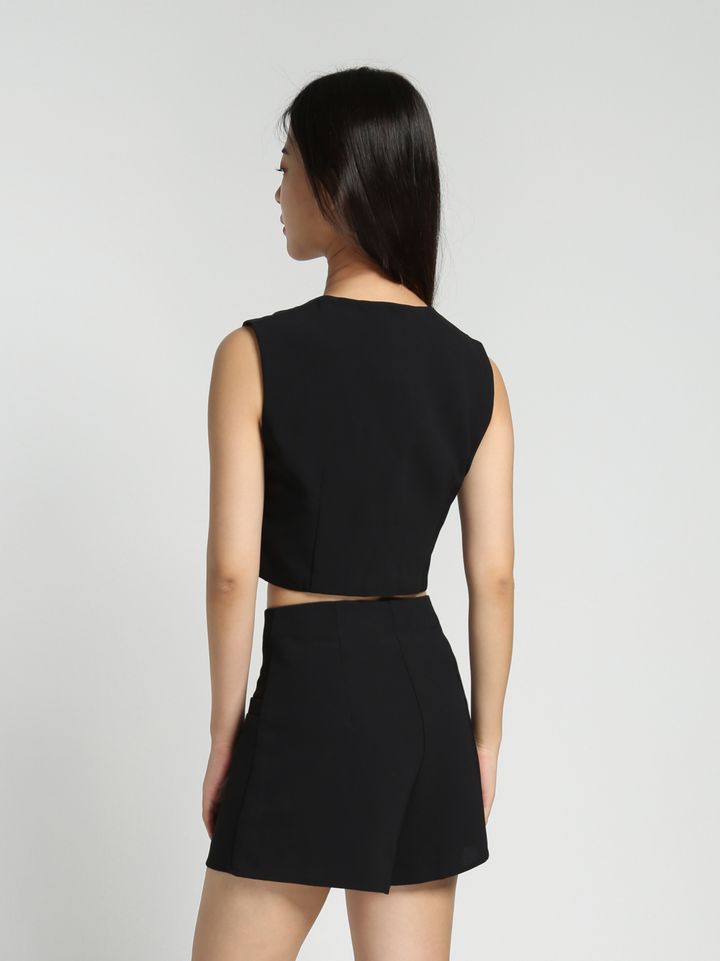 Sleeveless Front Button Top With Front Pocket Short Pants Set 27833