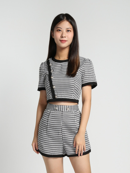 Houndstooth With Sling Decorative Button Top With Short Pants Set 27840