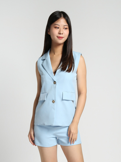 Sleevless Front Button Top With Short Pants Set 27842