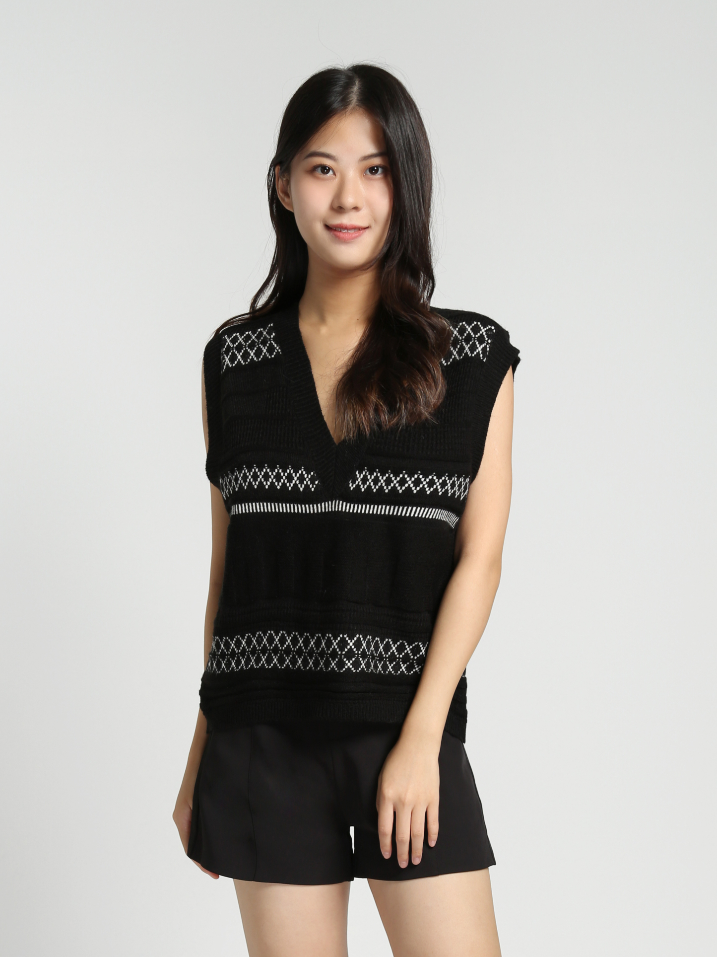 Knitted Sleeveless V Neck Top 27858