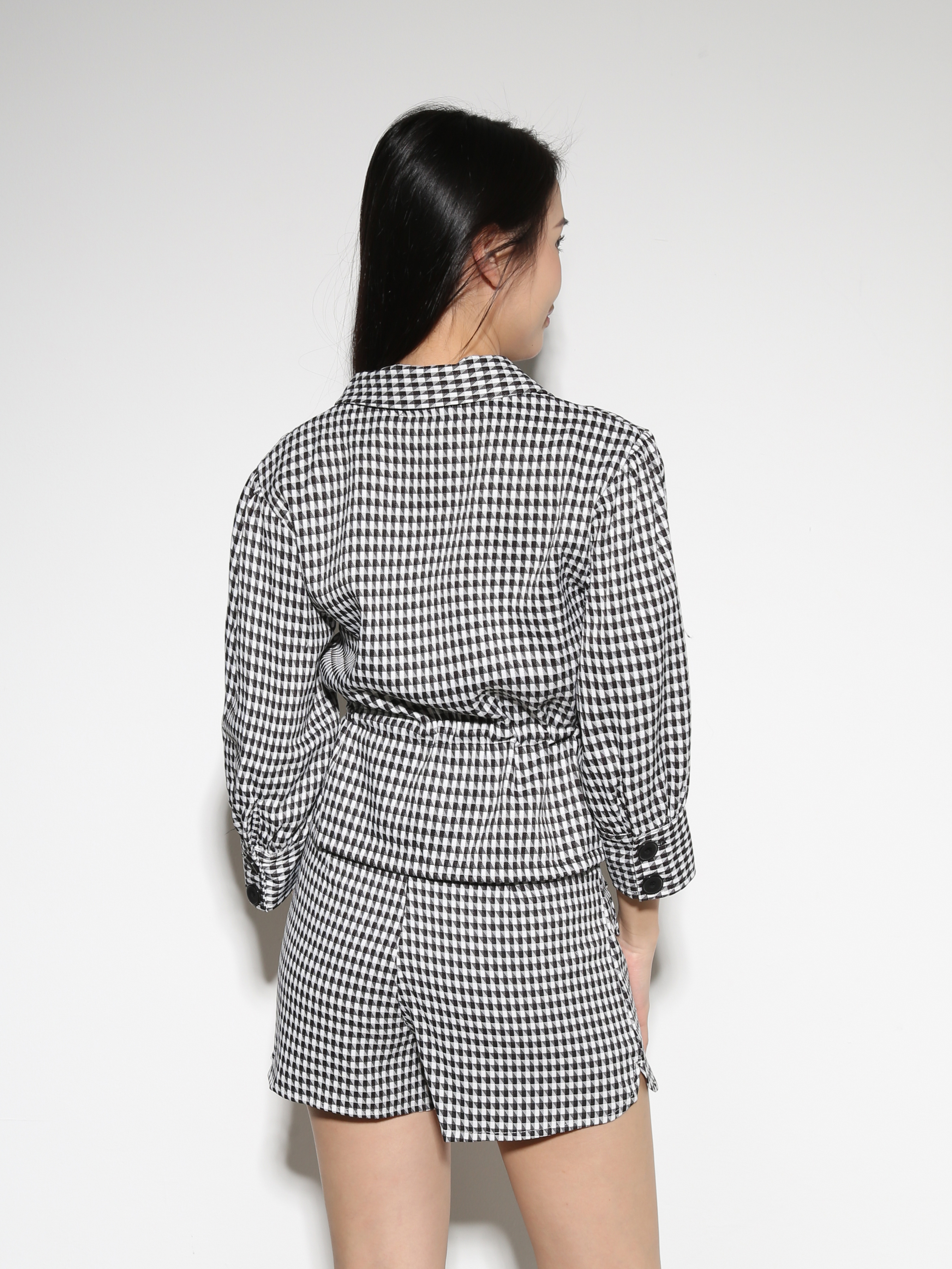 Long Sleeve Top With Front Pocket Short Pant 27913