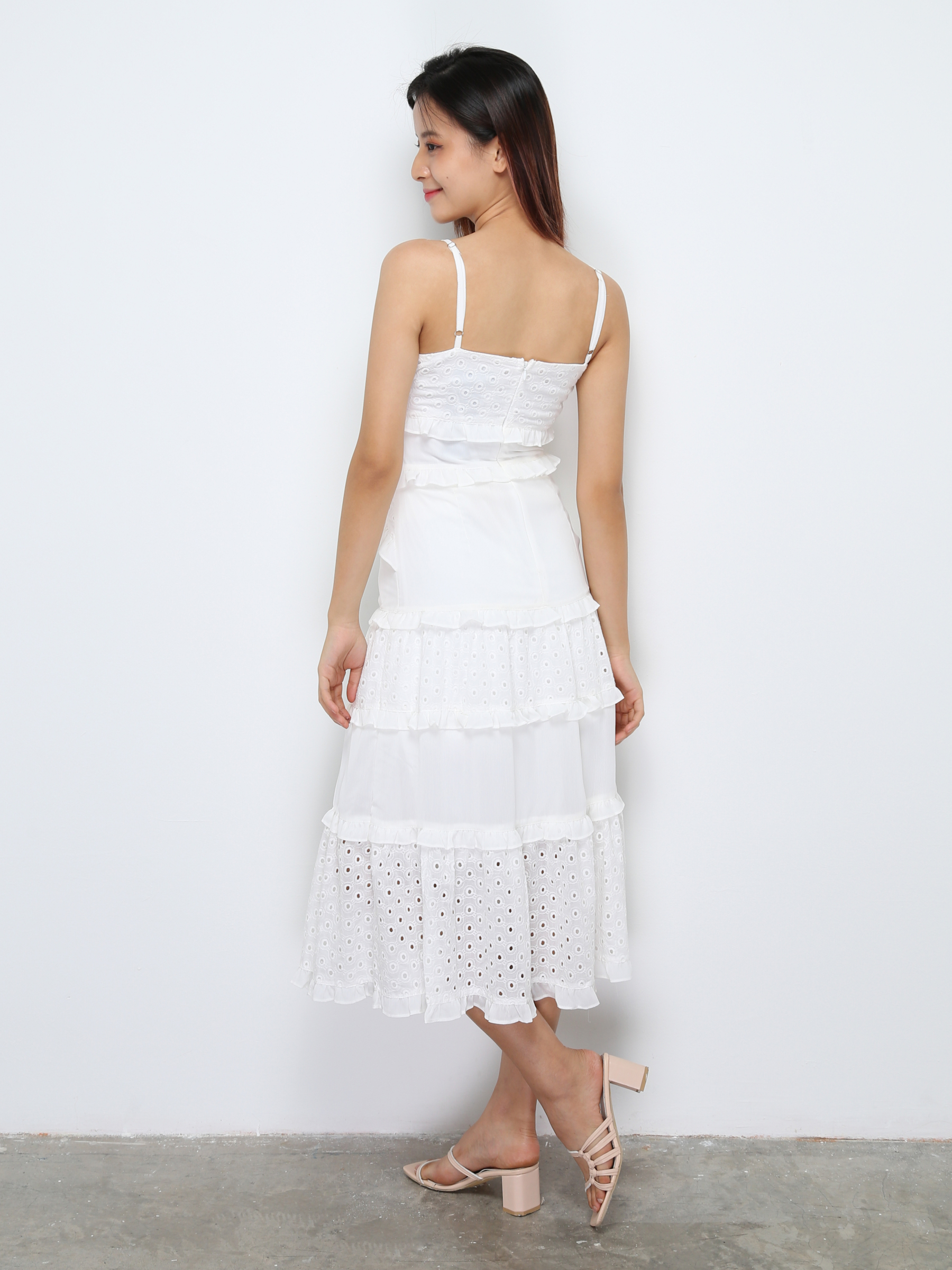 Sleeveless Eyelet Layered Ruffles Dress 28006