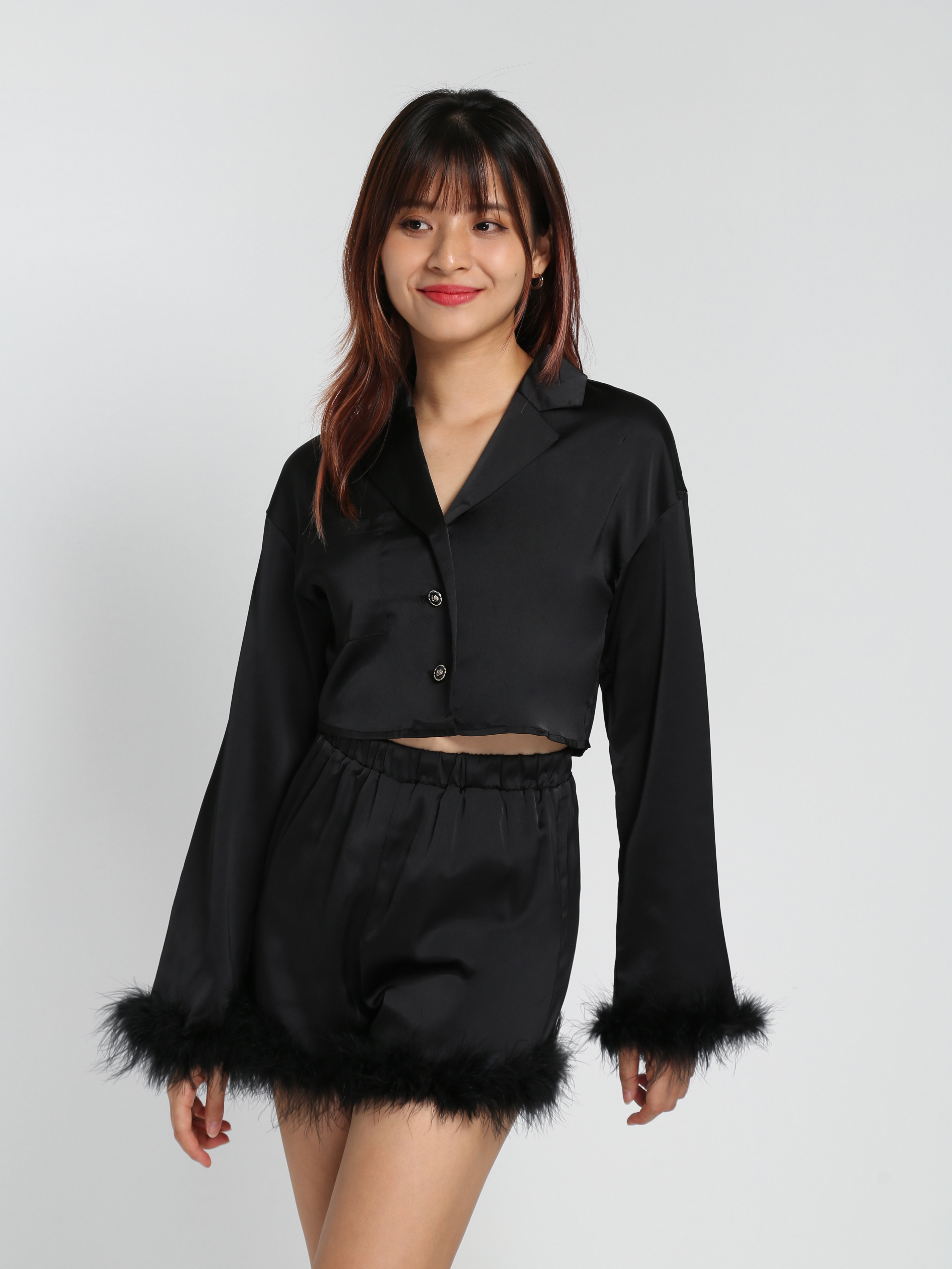 Formal Fur Blazer With Short Pants Set 28083