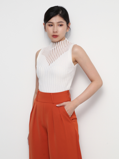 Sleeveless Knitted Turtke Neck Top 28443