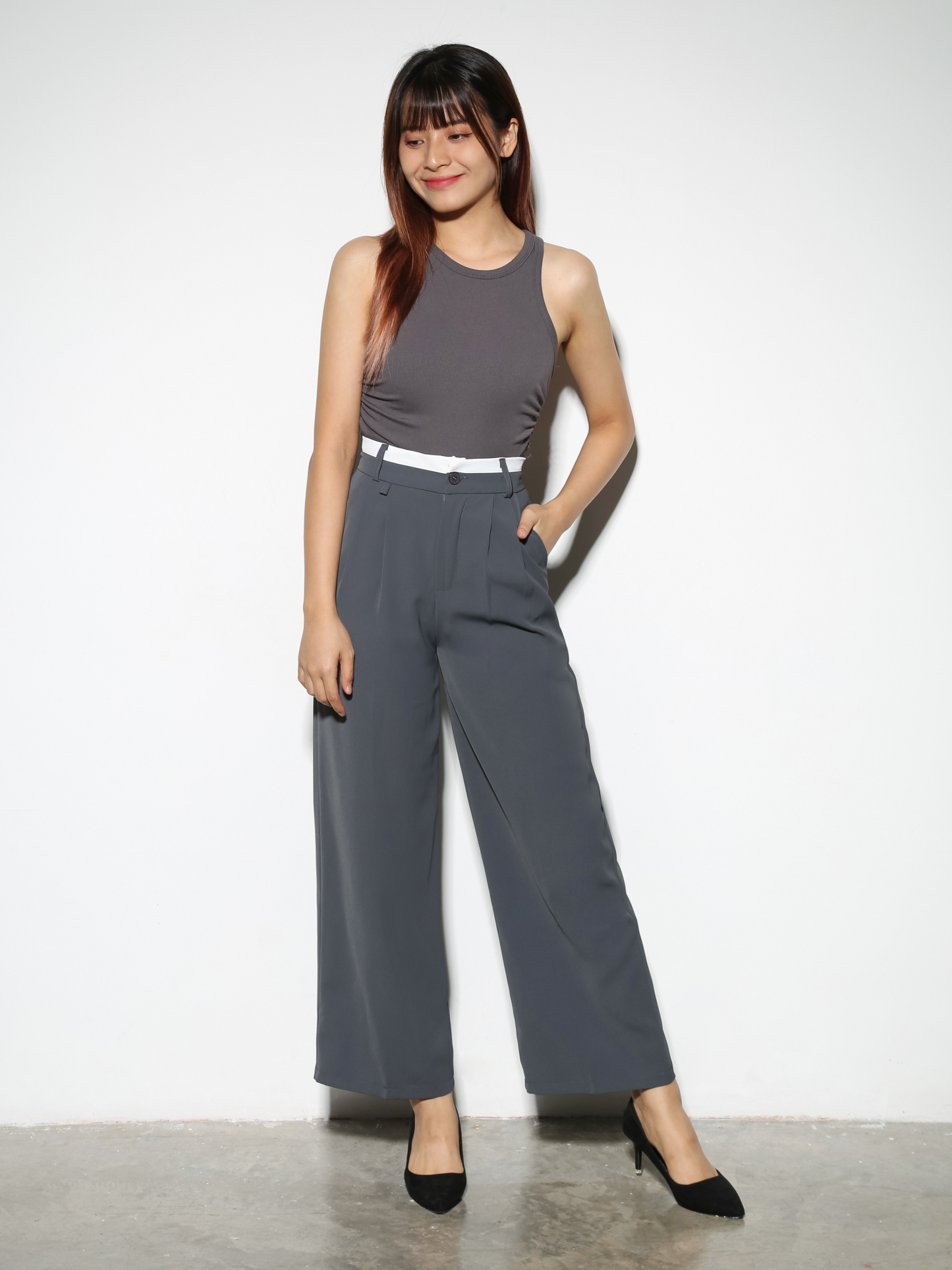 Sleeveless Side Pleated Top 28796