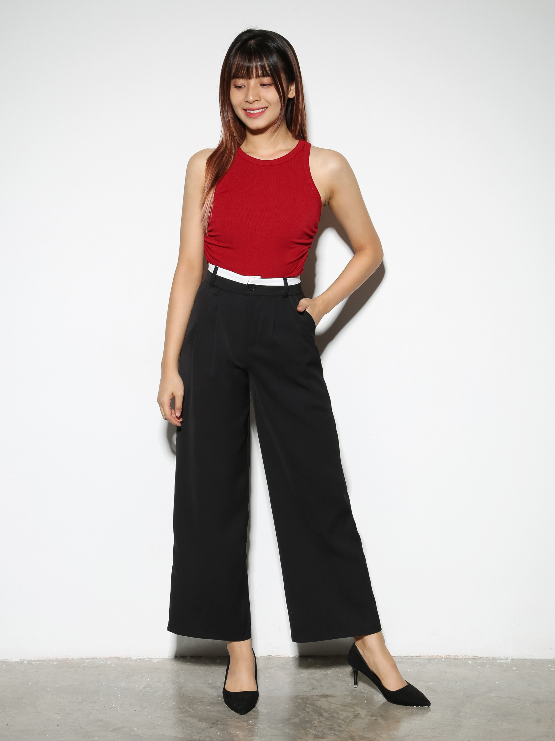 Sleeveless Side Pleated Top 28796