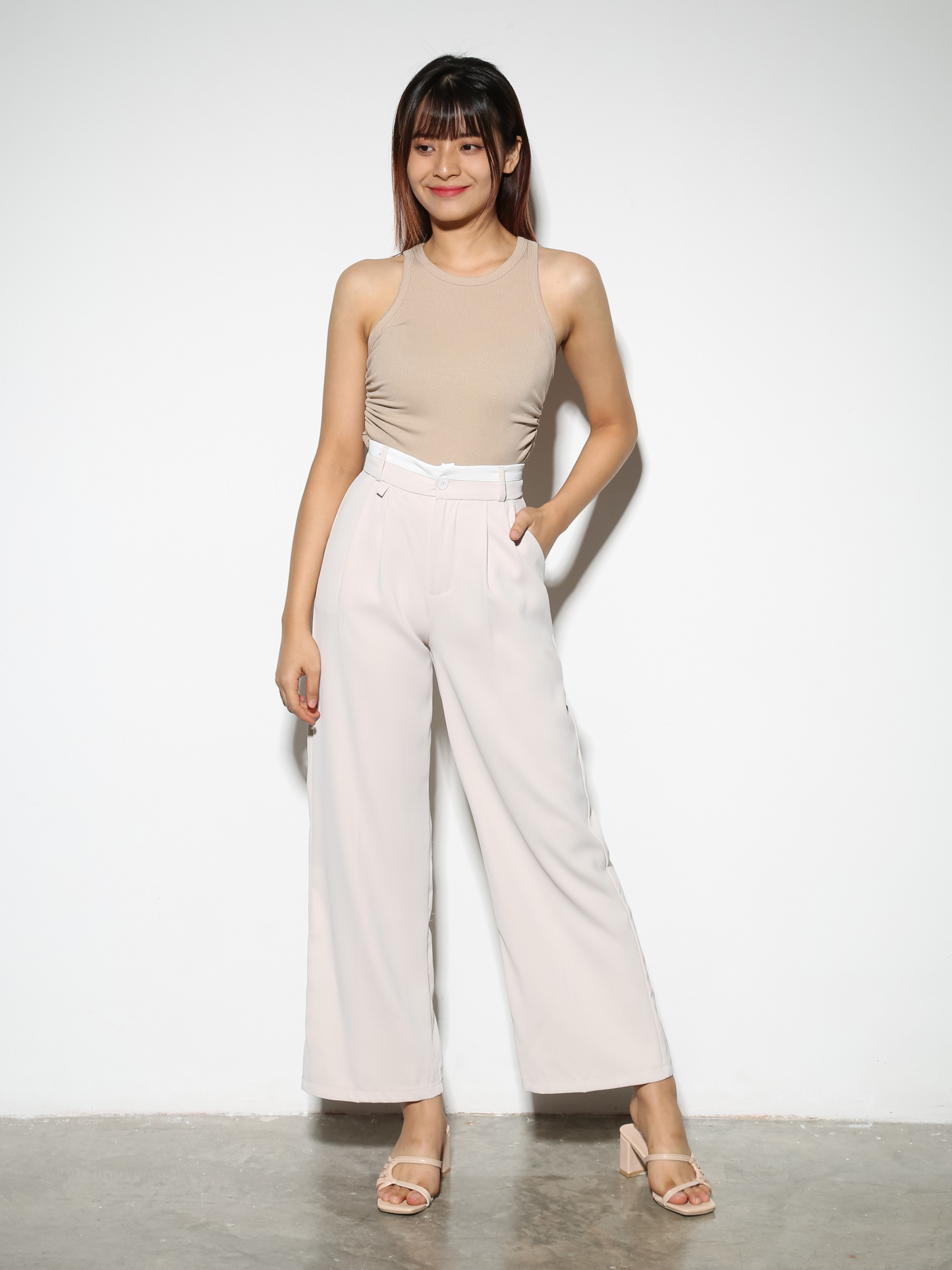 Sleeveless Side Pleated Top 28796