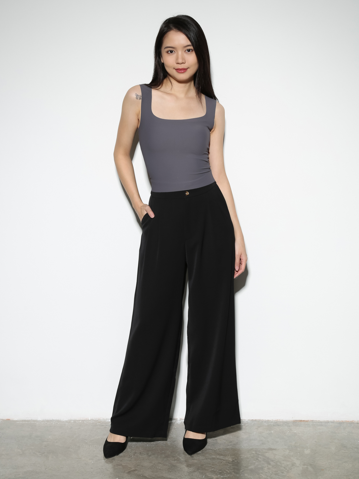 Square Neck Sleeveless Top 28883