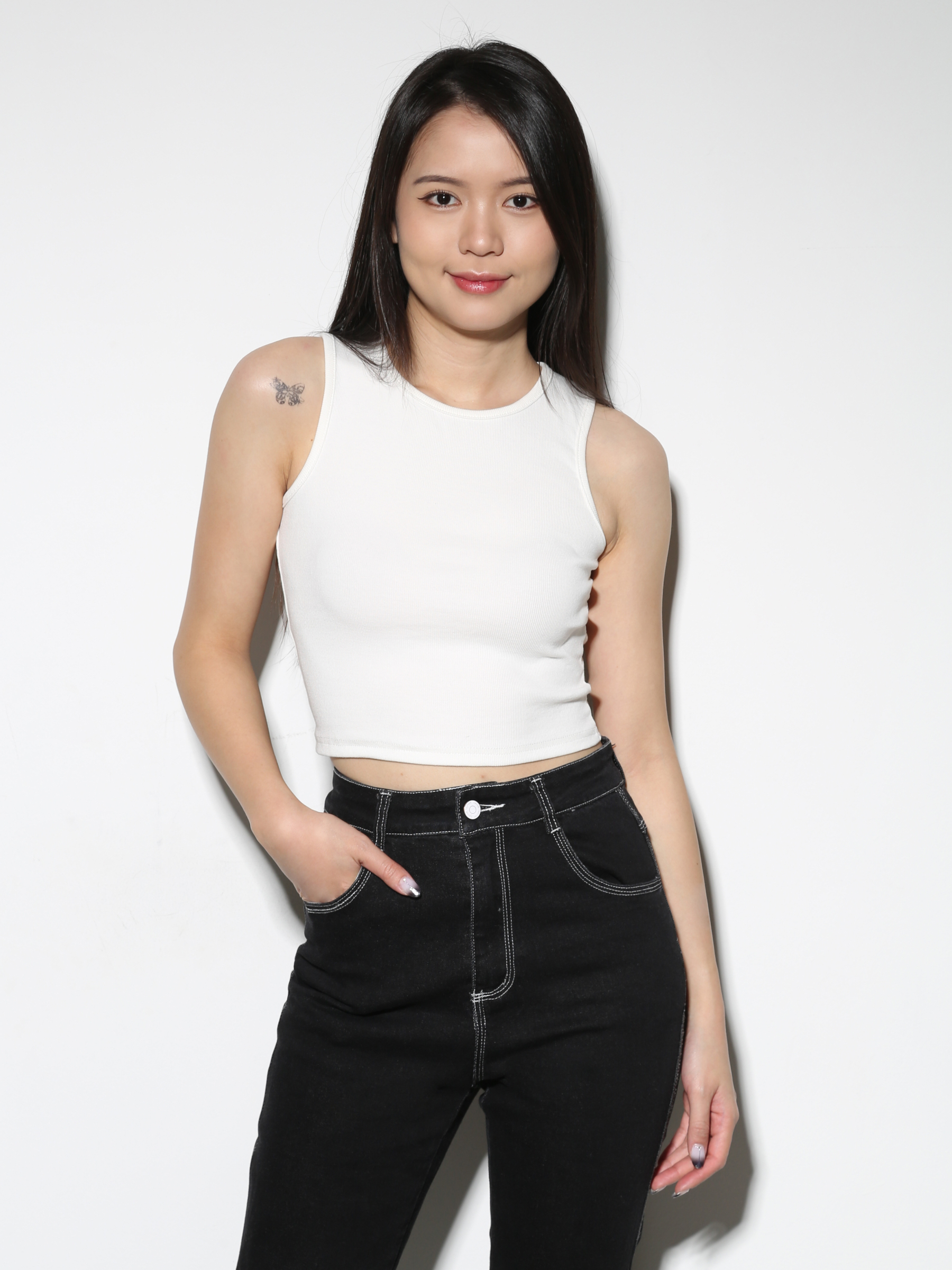 Sleeveless Back Hole Top 28890