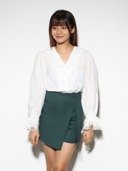 V Neck Lace Top 29064