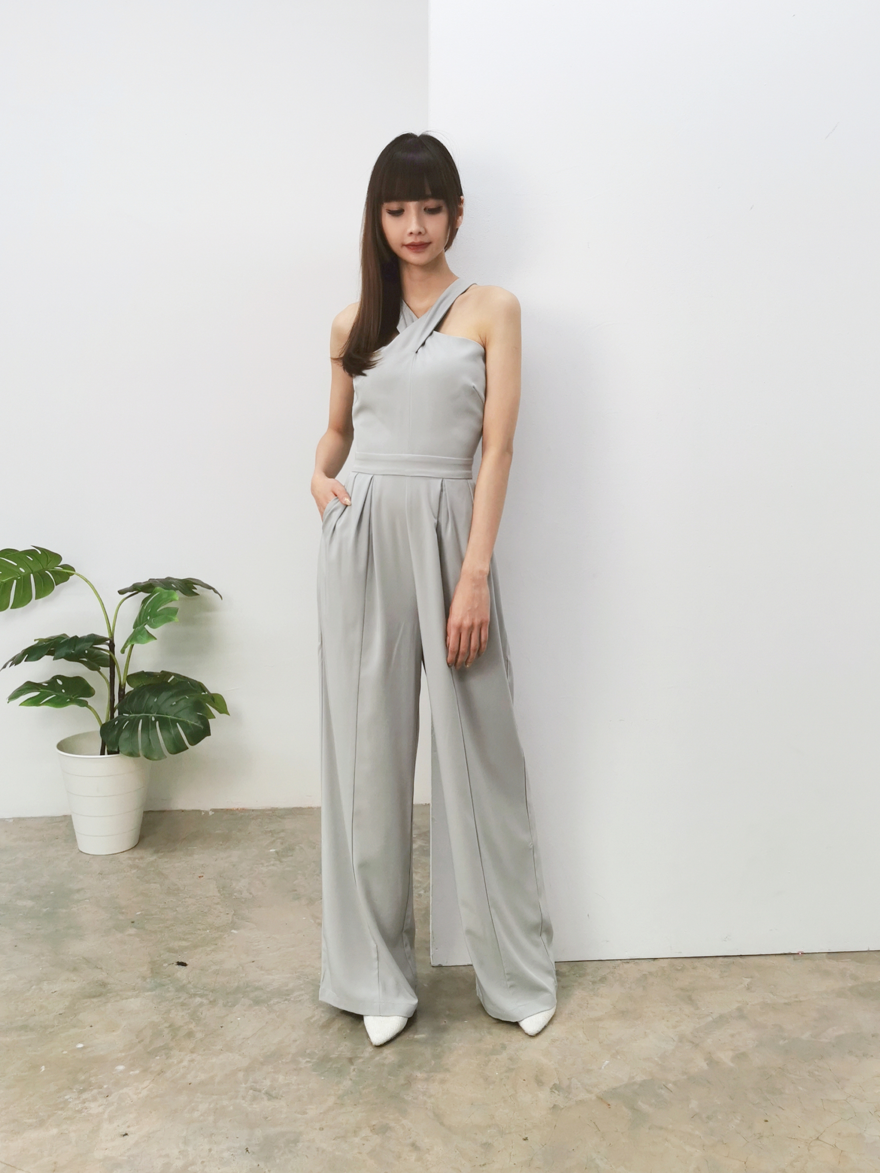Halter Strap Jumpsuit AC038