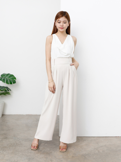 Sleeveless Top AC056