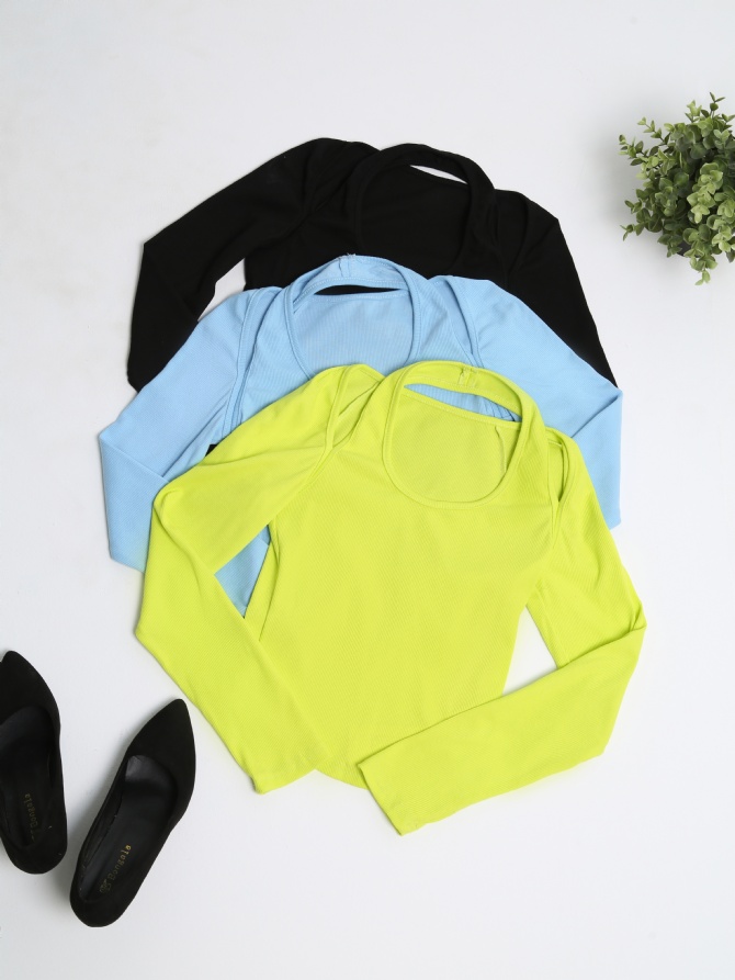 Long Sleeve Halter Neck Top 24477