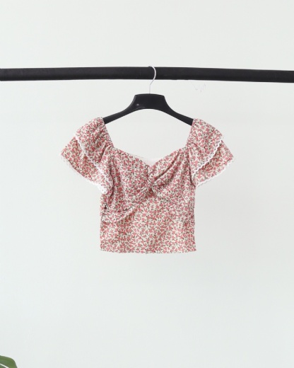 Flower Pleated Top 17122