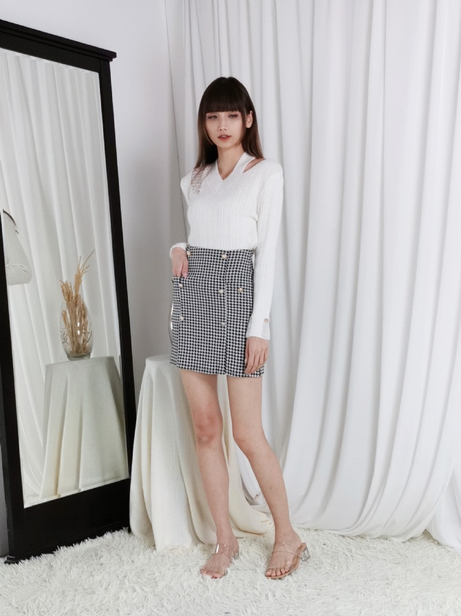 Back Zip Front Decorative Button Skirt Pant 24576