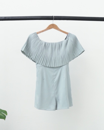 Off Shoulder Pleated Jumpsuit 16654