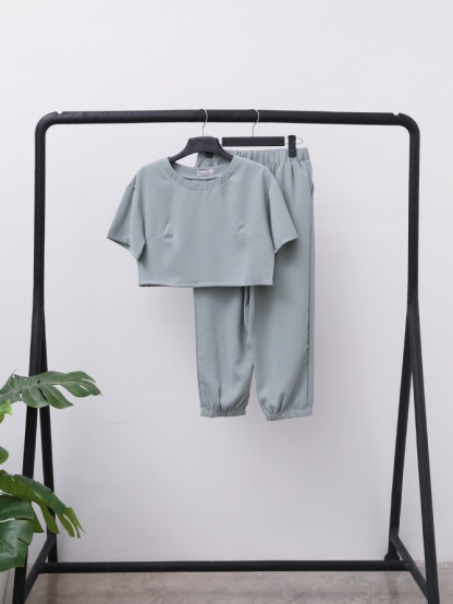 Basic Plain Set 17110