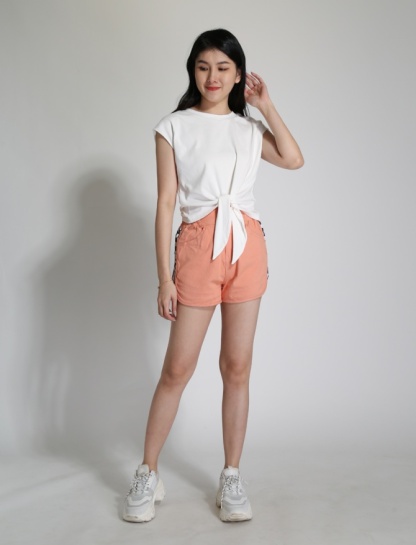 High Waist Waist Stretchable Side Checker Short Pants 24295