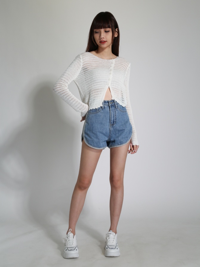 Knitted Long Sleeve Front Button Top 24183