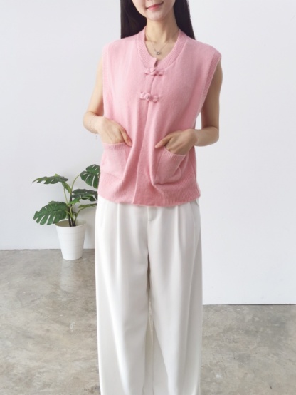 Front Button Sleeveless Top 24833