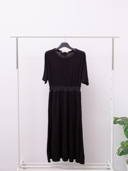 Baisc Plain Dress 15641