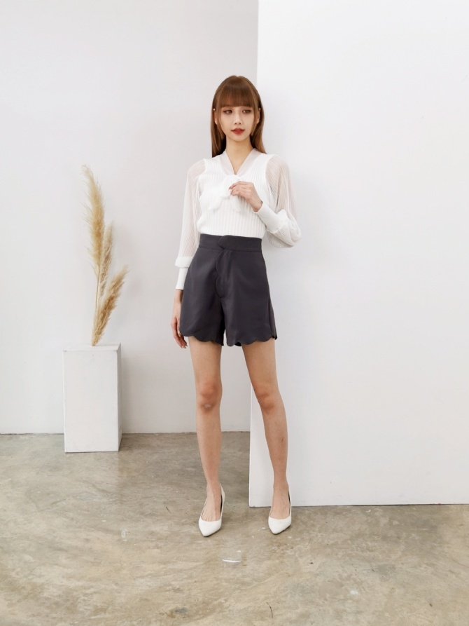 Wave Side High Waist Short Pants 24880