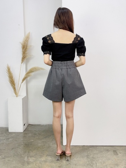 Stretchable With Side Pocket Short Pants 16305