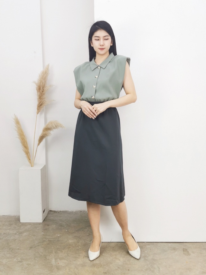 Two Tone Sleeveless Collar Dress 16251