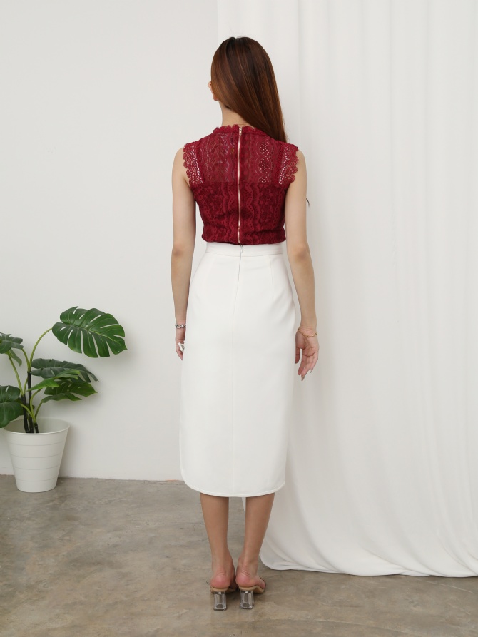 Lace Back Zip Top 25691