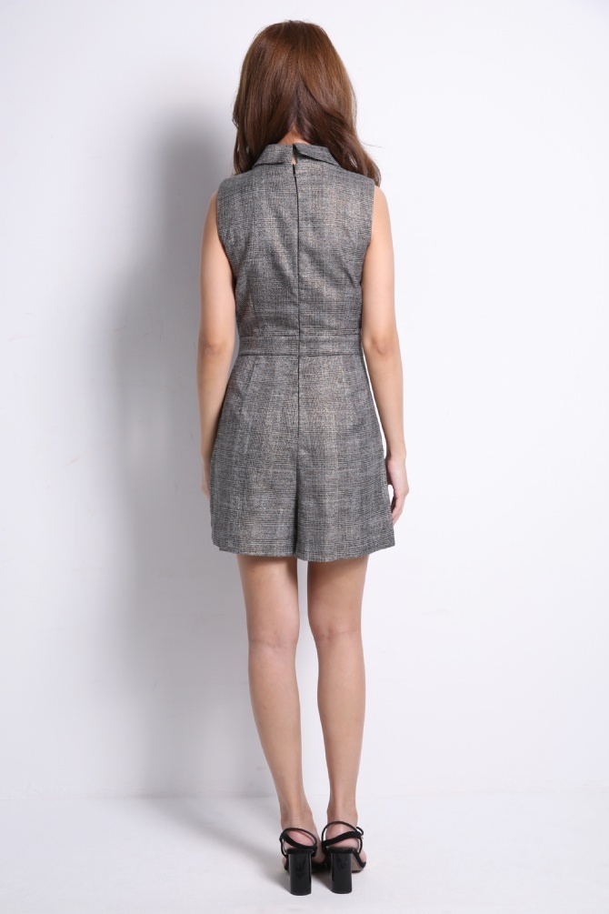 Sleeveless Coat Playsuit 9927