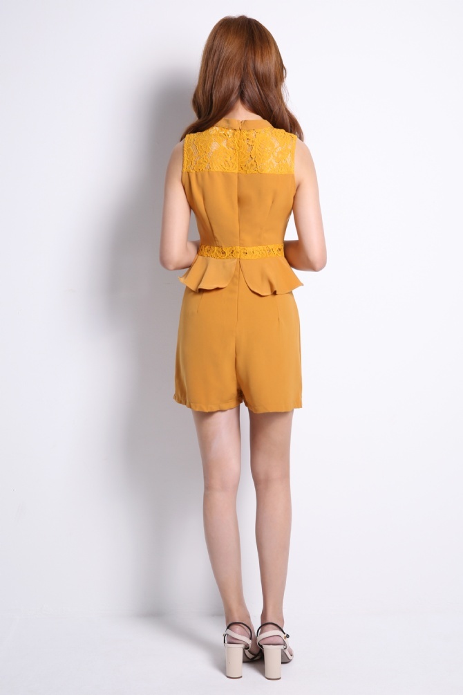 Sleeveless Playsuit 10261