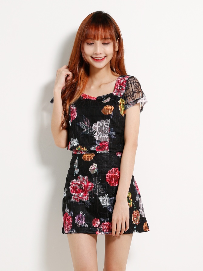Printed Square Neck Top With Printed Skirt Set 13098