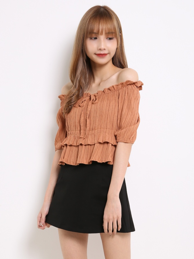Off Shoulder Pleated Top 13778