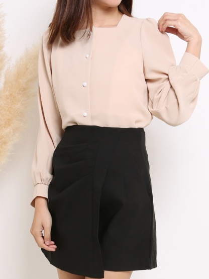 Square Neck With Front Button Top 14919