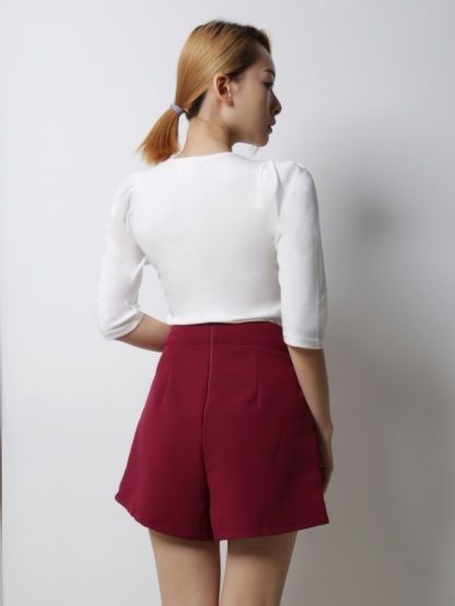 High Waist With Ring Metal Short Pants 18677