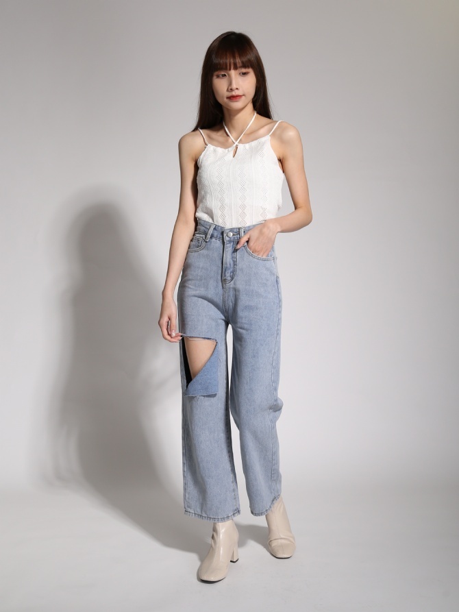 Eyelet Front Hole With Strap Top 19795
