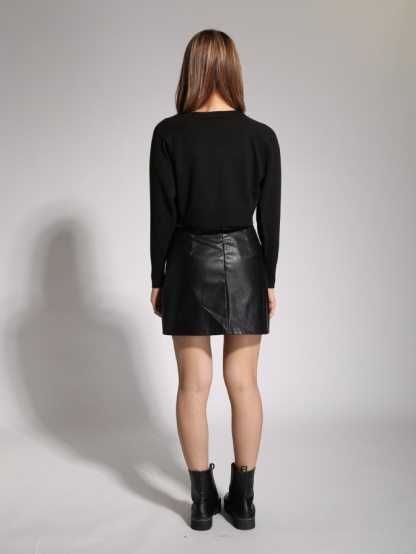 Leather Side Decorative Button Skirt 19819