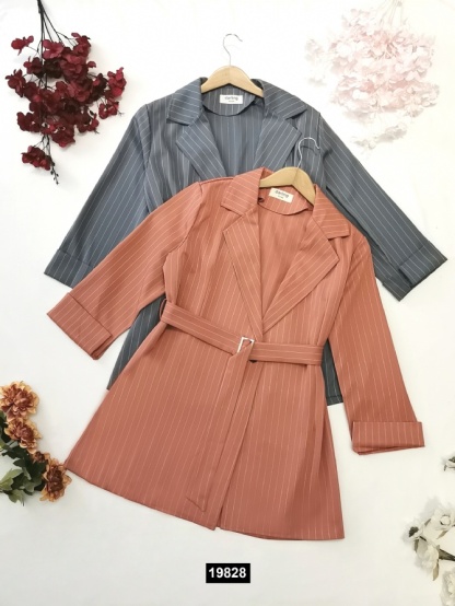 Stripe Outerwear With Belt 19828