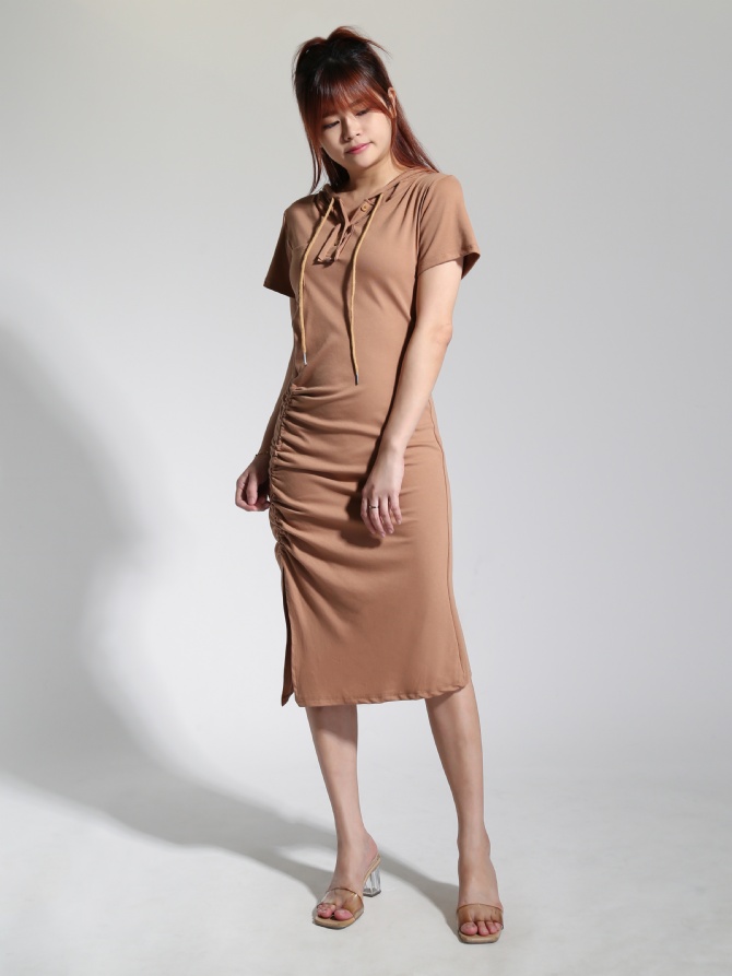 Short Sleeve Cap Side Drawstring With Split Dress 22510