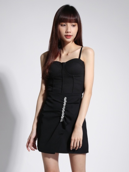 High Waist Ruffles Decorative Diamond Pearl Top 22070
