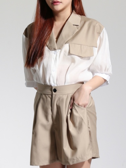 Notched Neck Top With Pleated Short Pant 22591