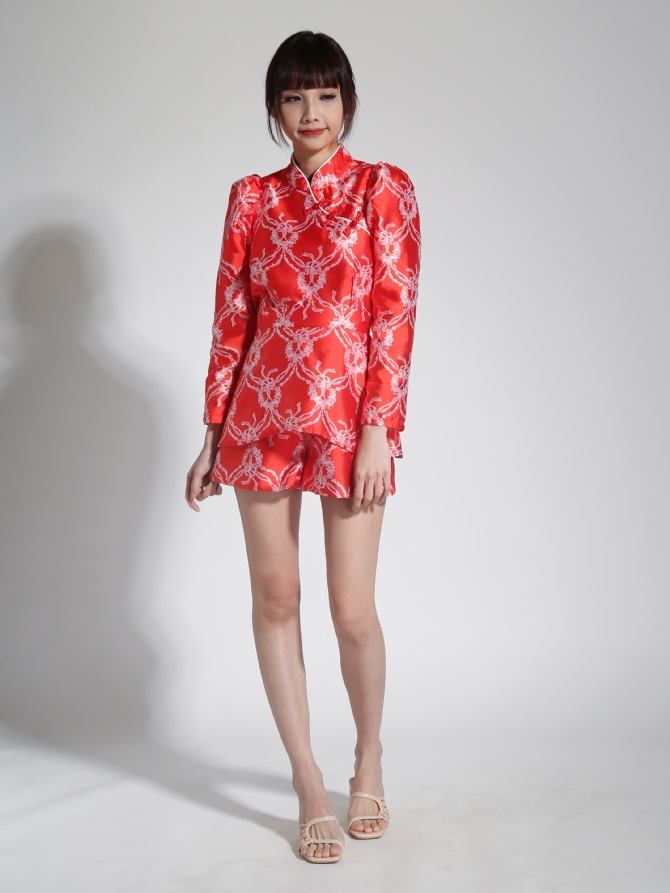 Long Sleeve Button Top With Short Pants 23777