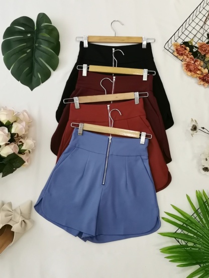 High Waist With Front Zip Short Pant 19203