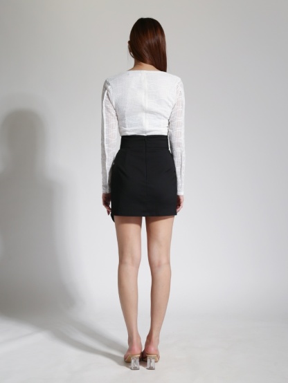 Eyelet Sweetheart Neckline Long Sleeve Top 24096