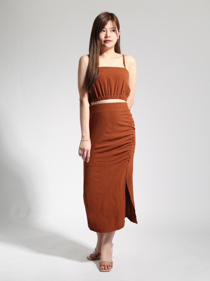 Elegant With Strap Crop Top With Side Pleated Split Skirt Set 22938