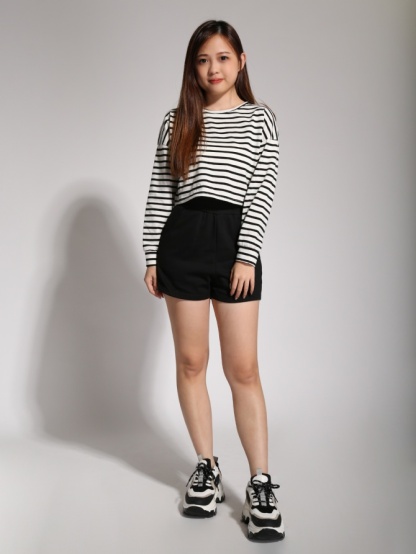 Stripe Top With Basic Side Pocket Short Pants 20458